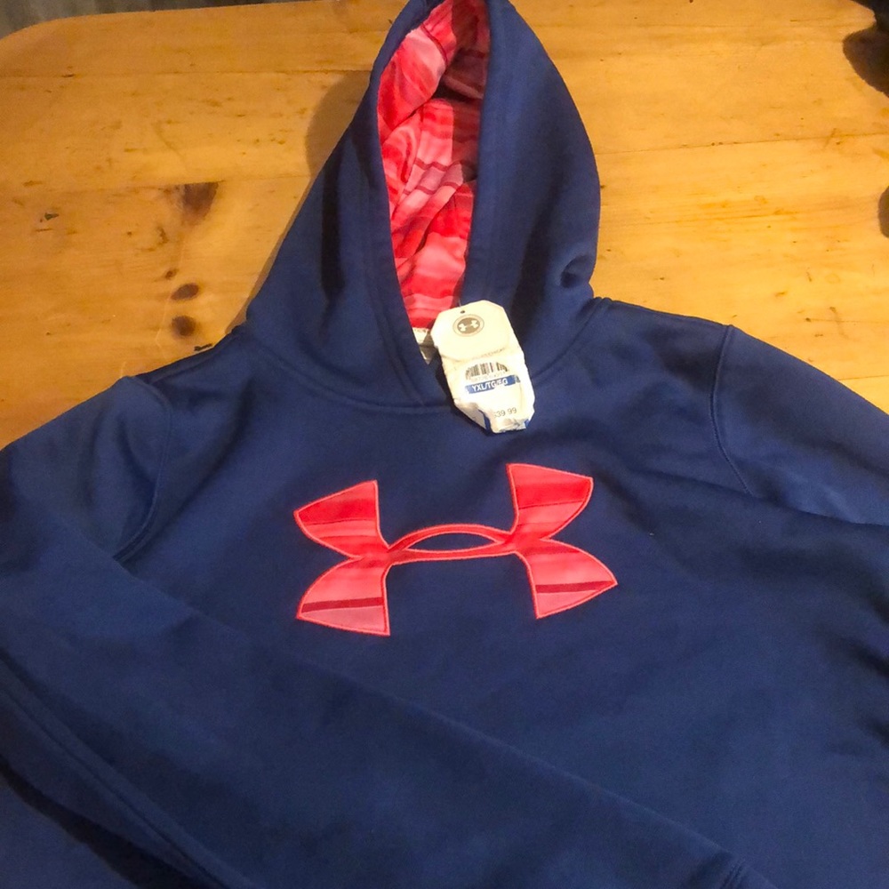 Womens Brand New Under Armour Sweater